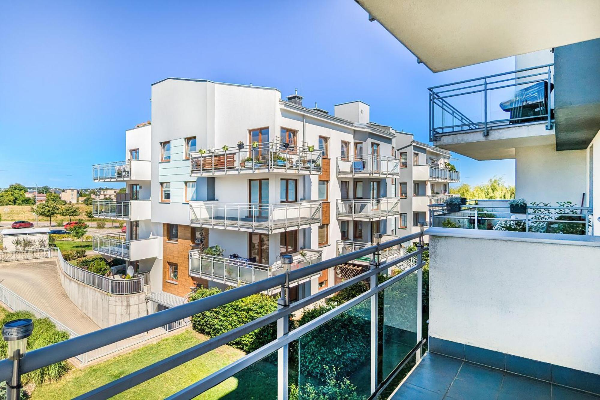 Jasny & Przestronny Apartament Z Balkonem I Parkingiem By Rent Like Home Гдыня Экстерьер фото